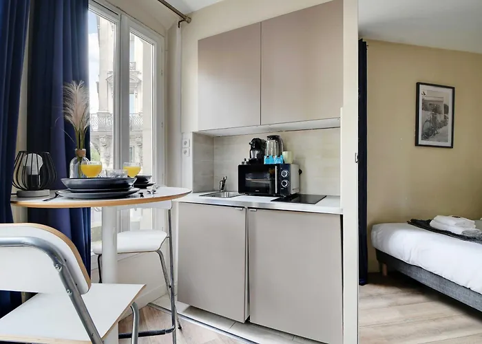 Chic - 2p - Porte Saint-martin *